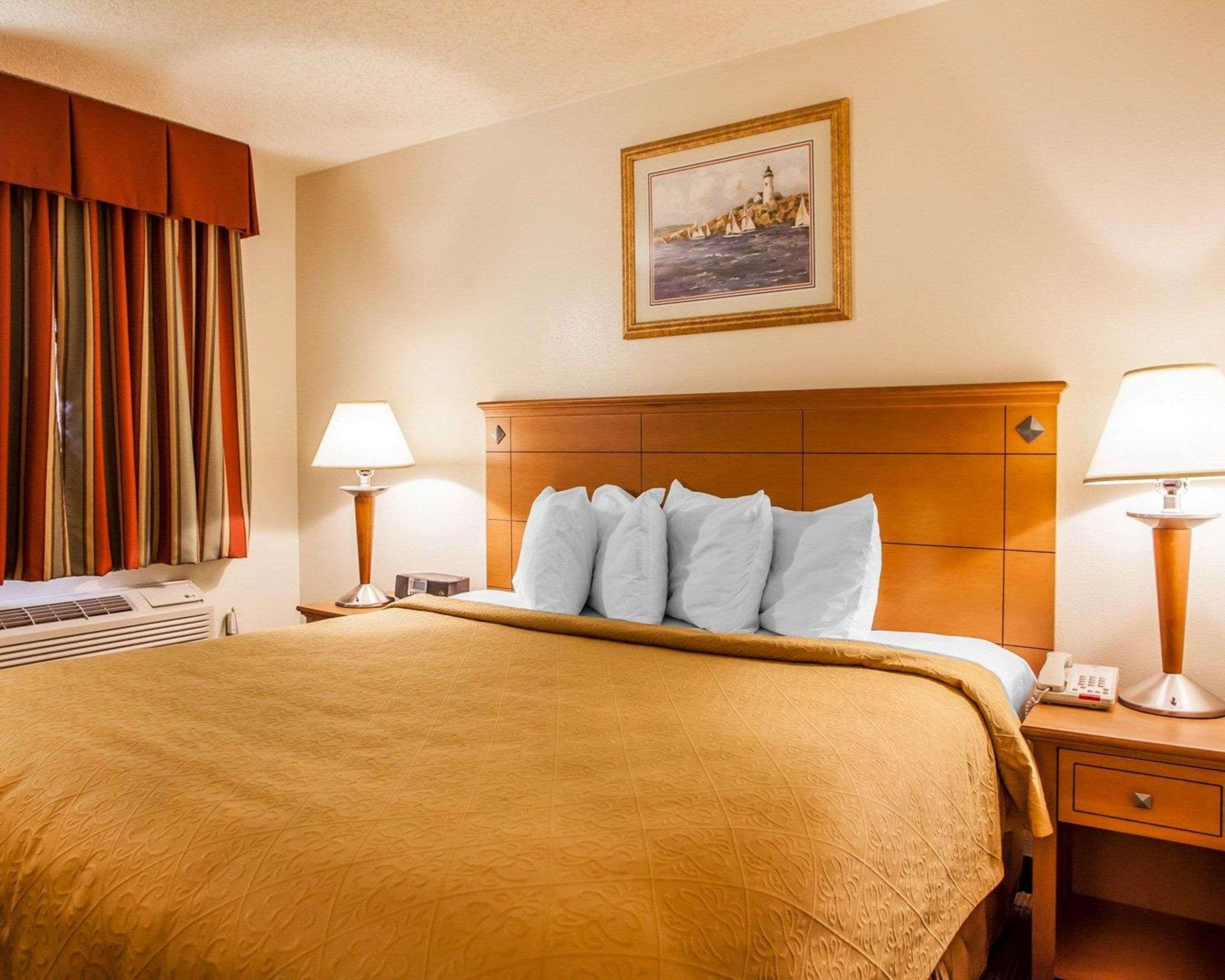 Rodeway Inn Point Pleasant Beach Экстерьер фото